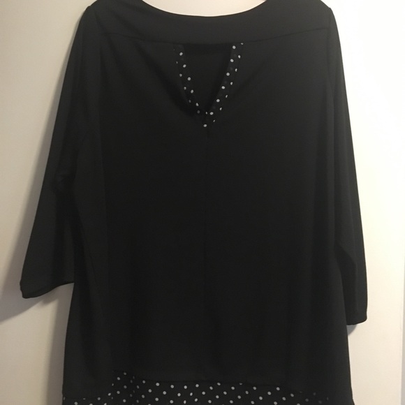 Susan Graver liquid knit tunic - Picture 2 of 4